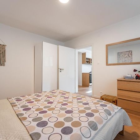 3 Room Private Flat Kosice City Center Fresh And New! Exterior foto